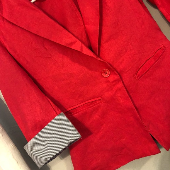 Red blazer - Picture 3 of 6